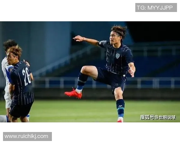 福冈黄峰与长队激战在即谁能在这场较量中胜出